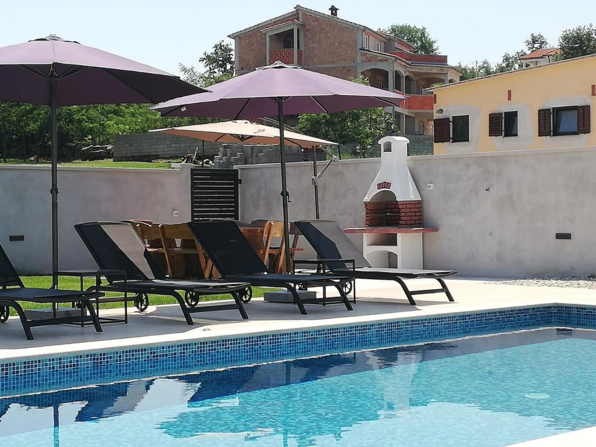 Holiday Home Victoria Porec Exterior photo