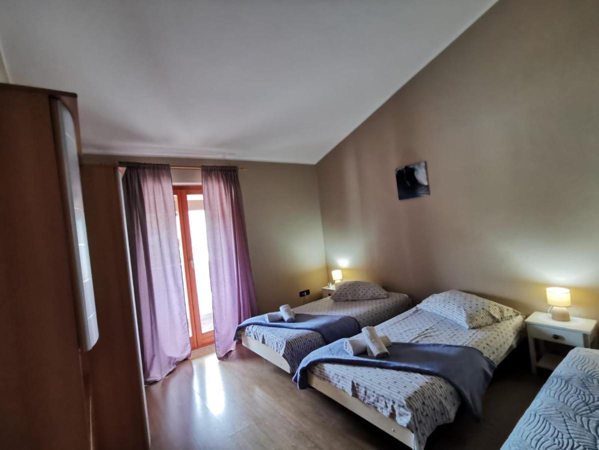 Holiday Home Victoria Porec Exterior photo