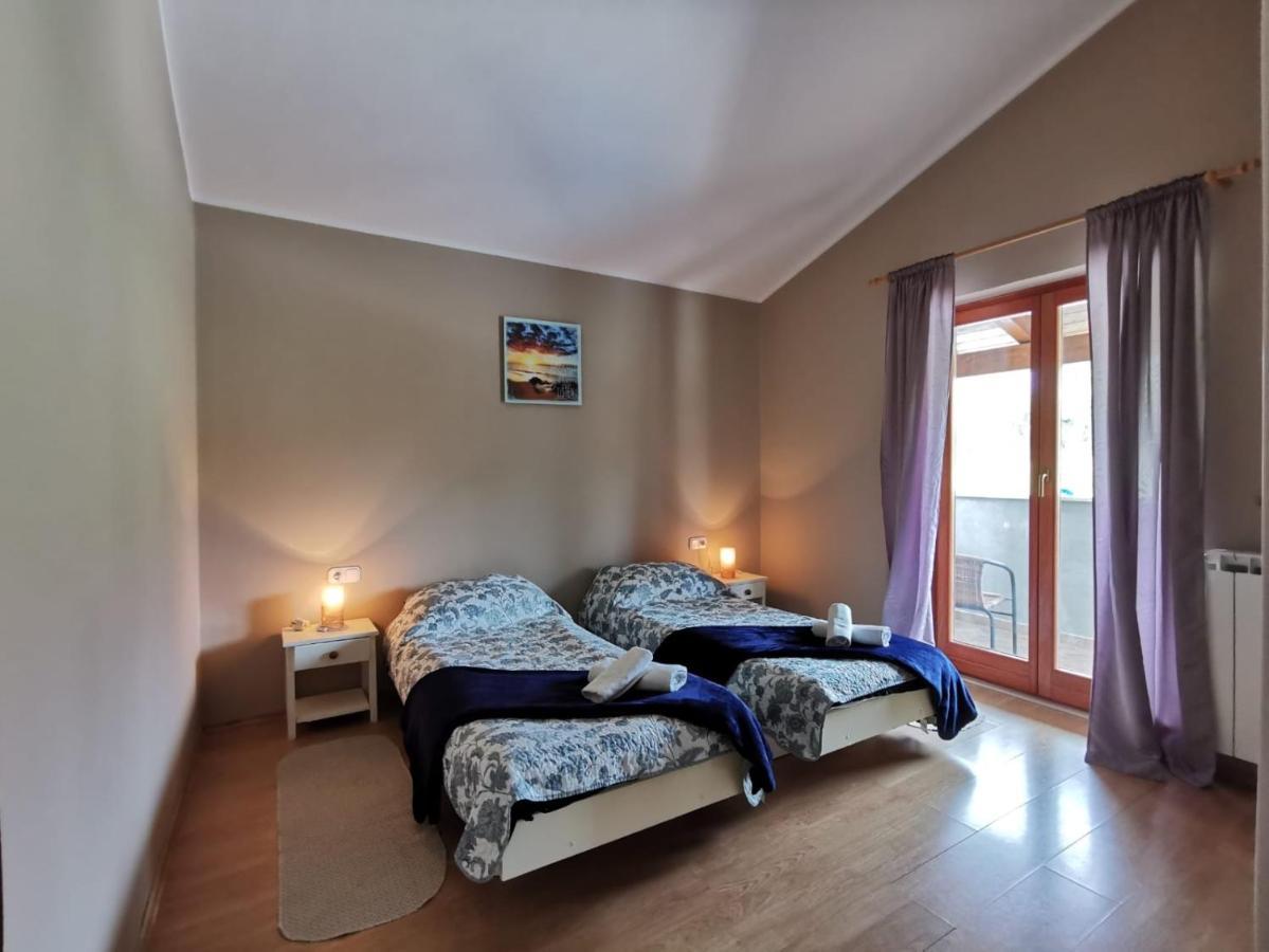 Holiday Home Victoria Porec Exterior photo